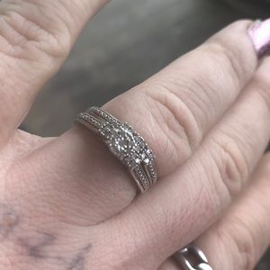 Silver diamond ring size 8